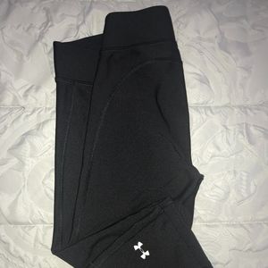 Under Armor Cropped Heat Gear Compression leggings